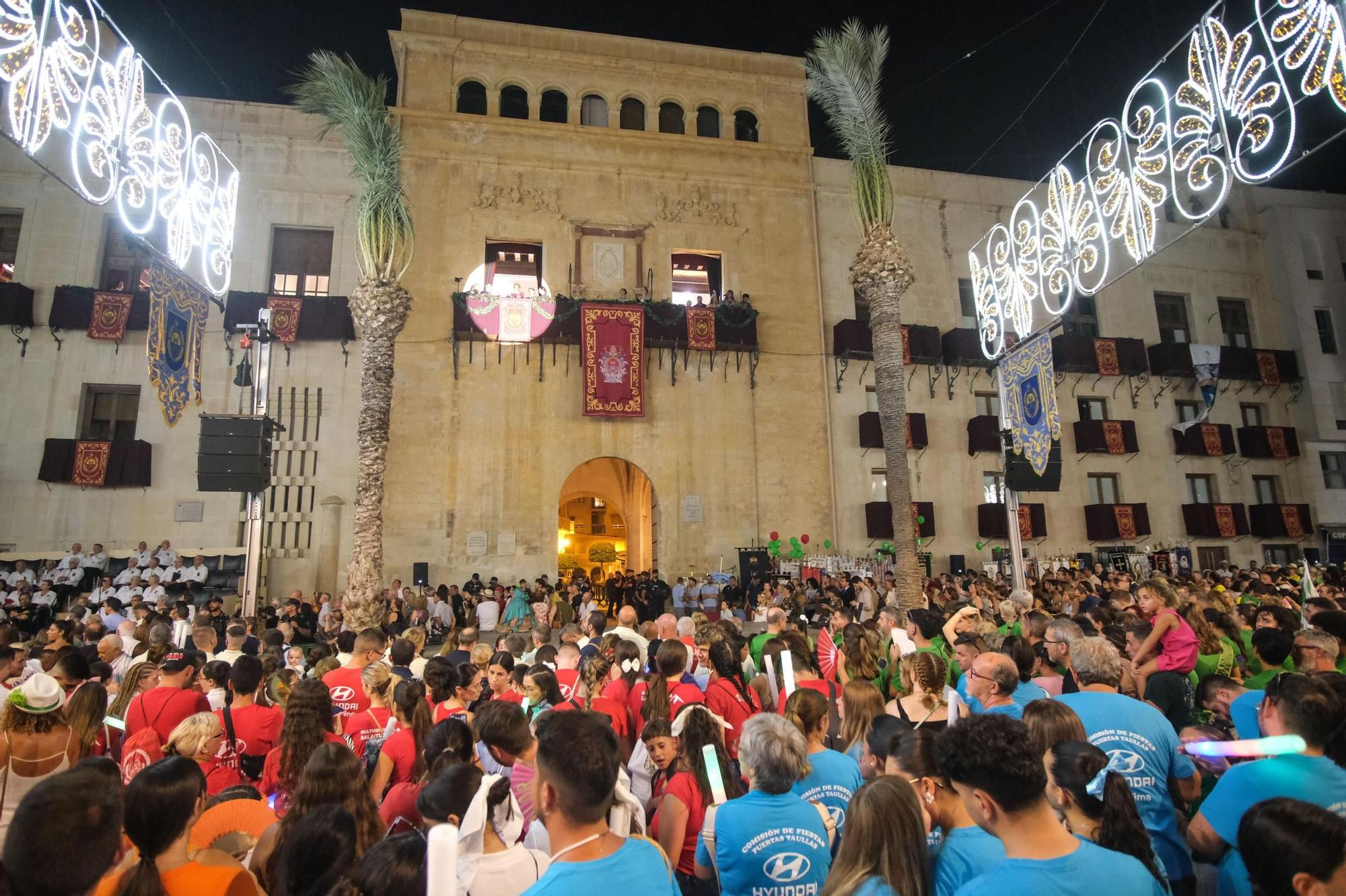 Así ha sido el acto del pregón de las Fiestas de Elche