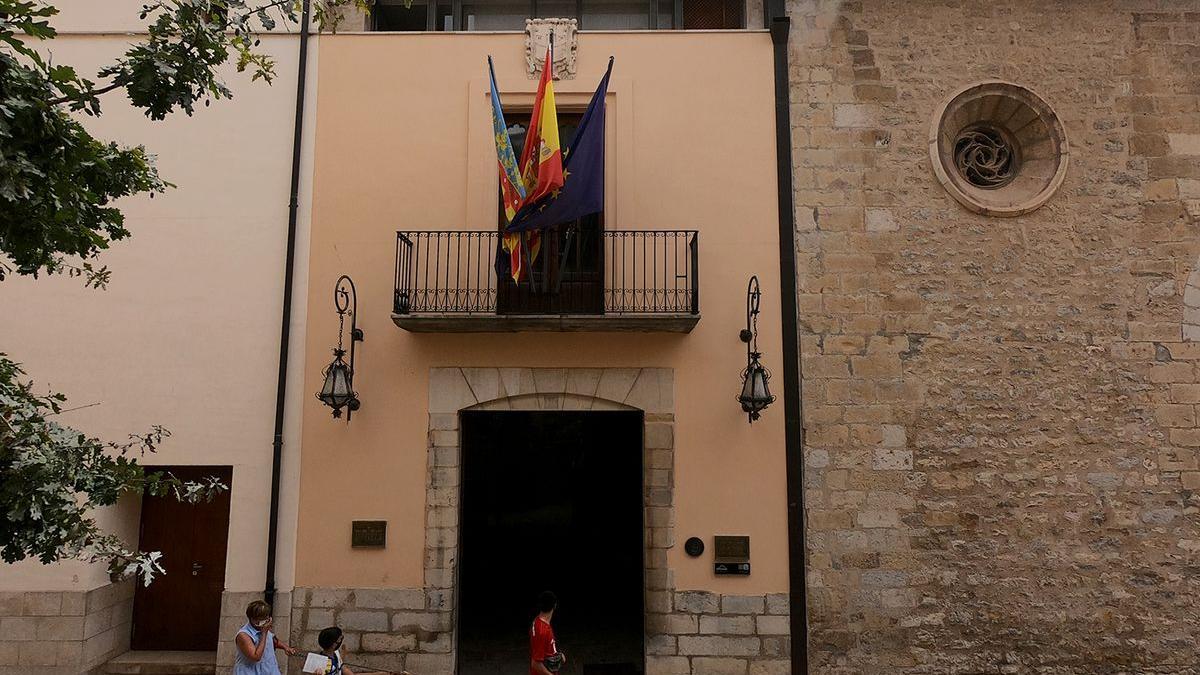 El Ayuntamiento de Morella facilita instalaciones para ubicar la oficina itinerante de expedición del DNI.