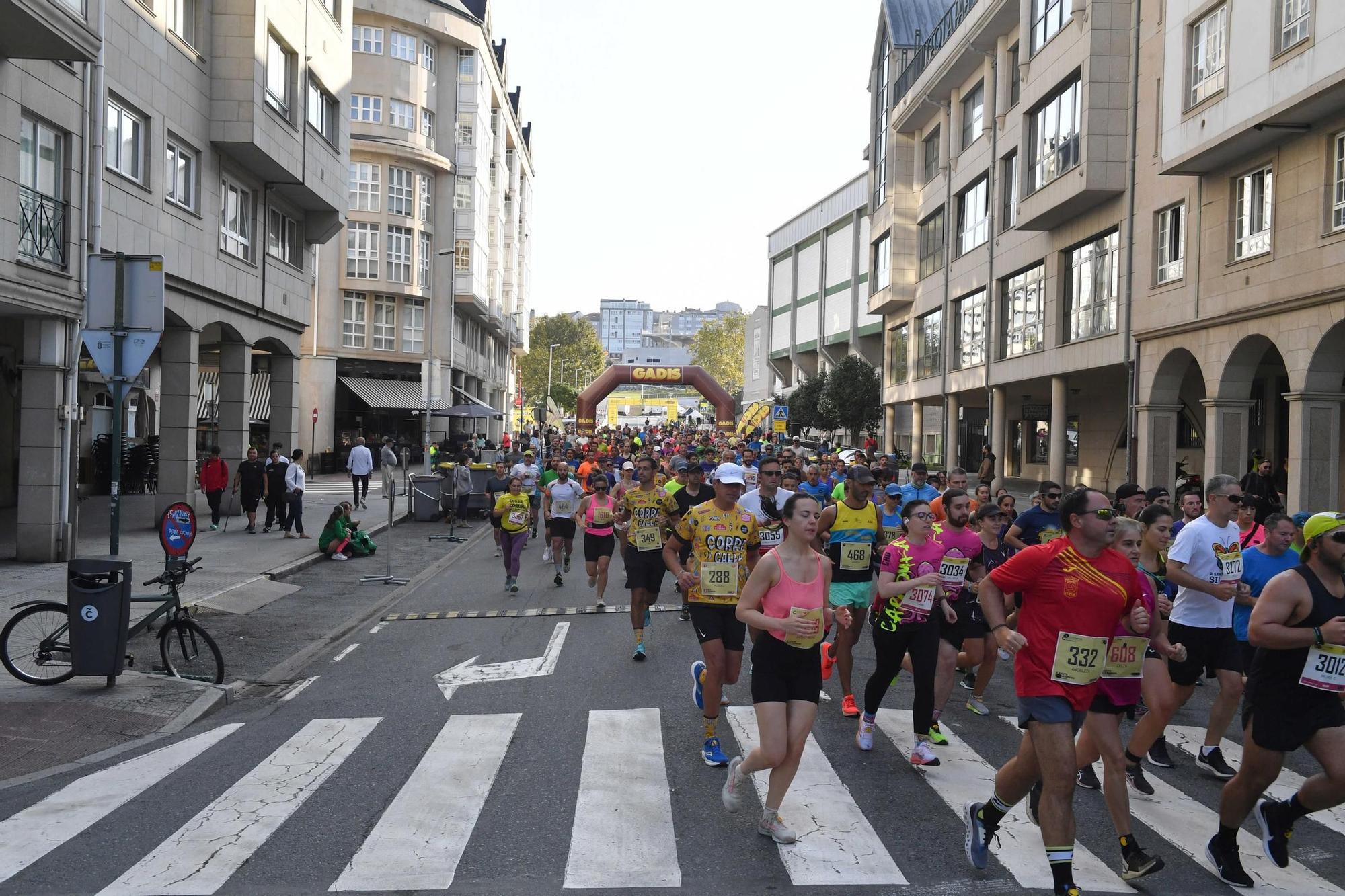 Más de mil corredores completan la carrera popular de Matogrande a Xuxán