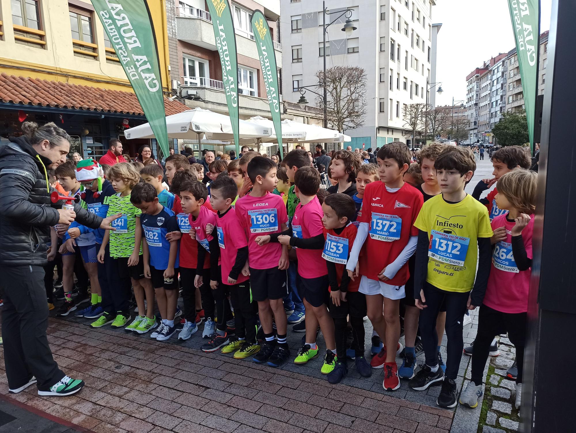 Casi 1.500 participantes disputan la carrera de Fin de Año de Pola de Siero