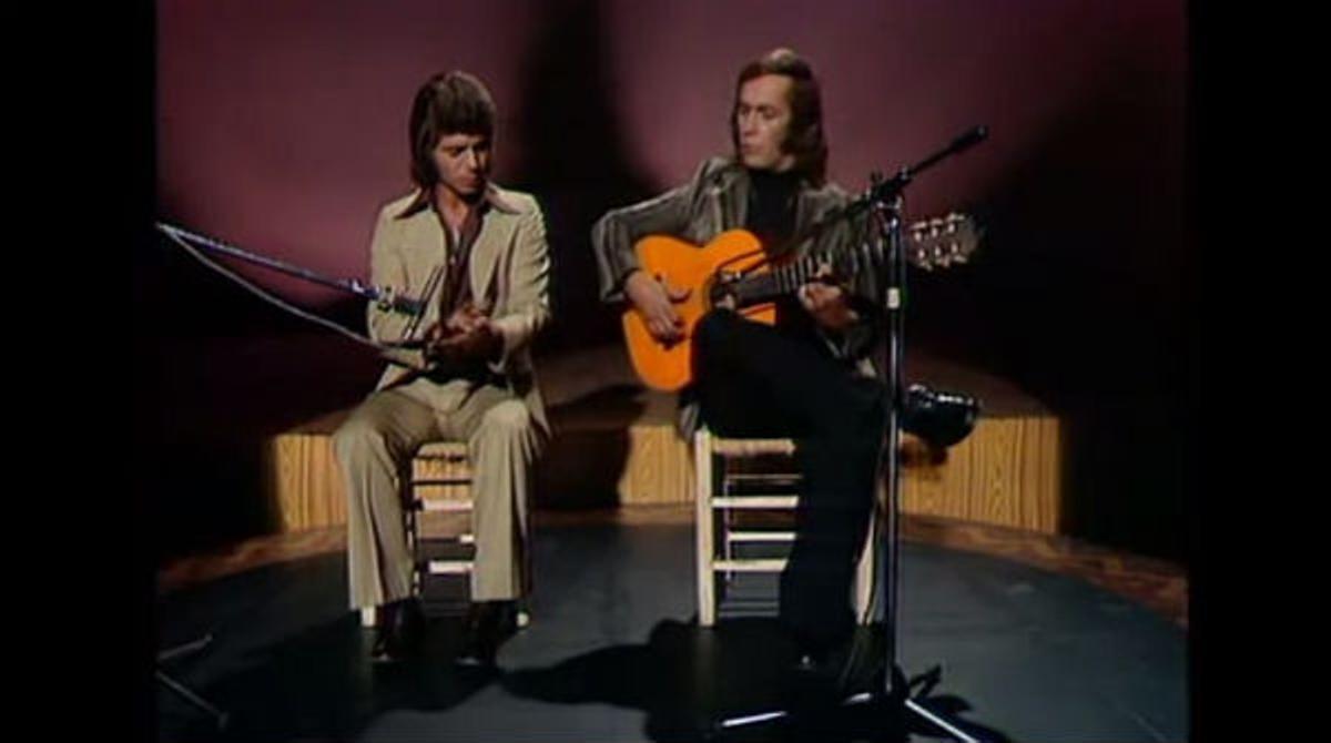 El guitarrista i el ’cantaor’, per ’bulerías’, en una actuació dels anys 70.