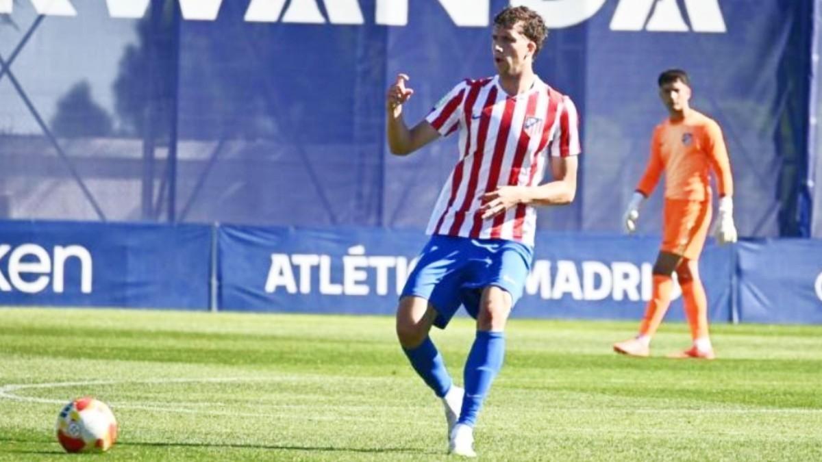 El Real Madrid le ‘roba’ al Atlético al central Aimar García, de 18 años