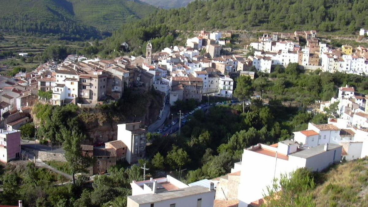 Vista de Montán, en la comarca del Alto Mijares.