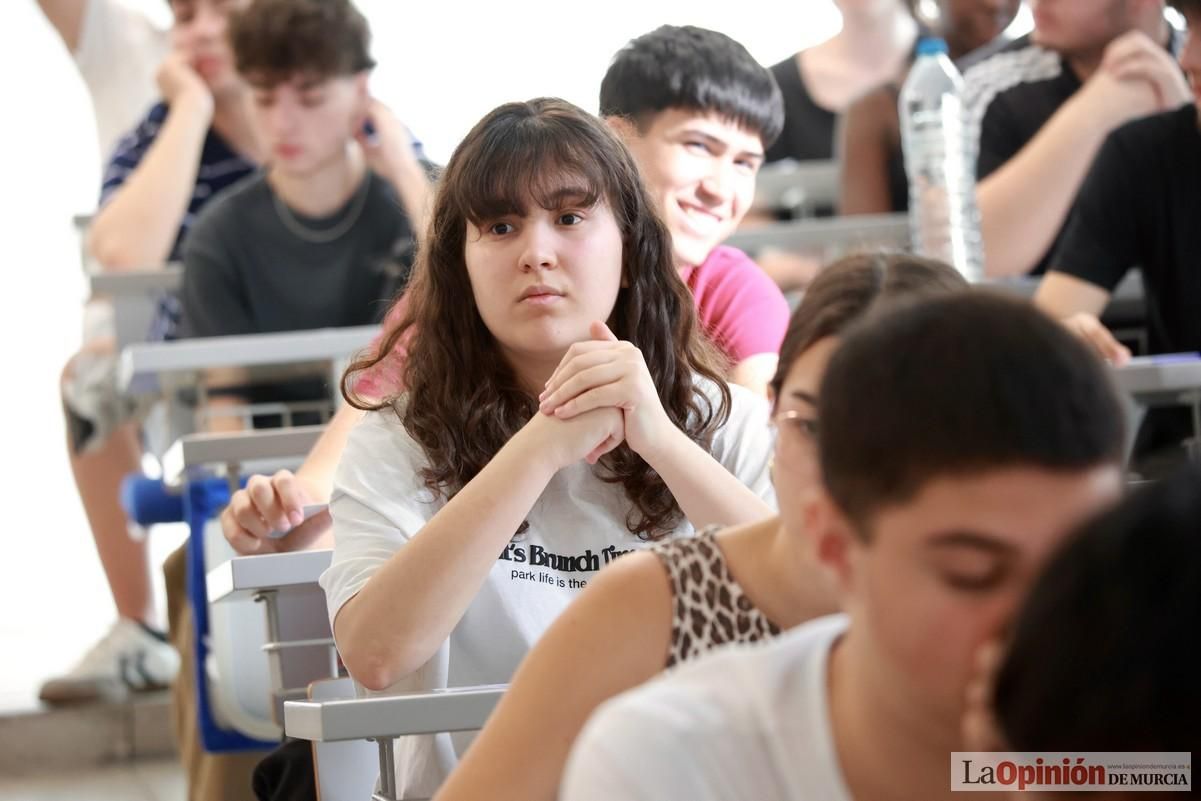 Primera jornada de la PAU en el campus de Espinardo