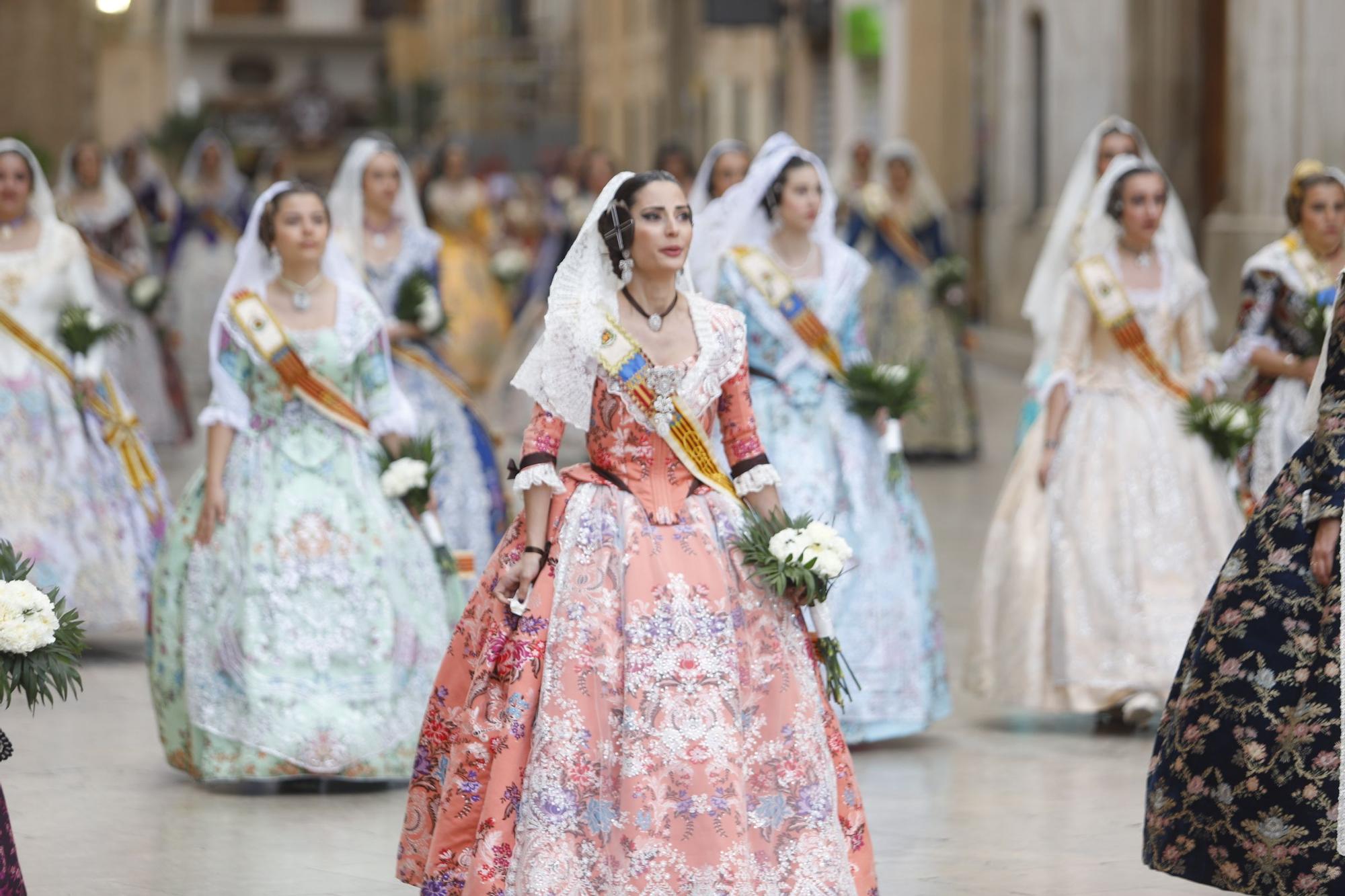 Búscate en el segundo día de la Ofrenda en la calle San Vicente hasta las 17 horas