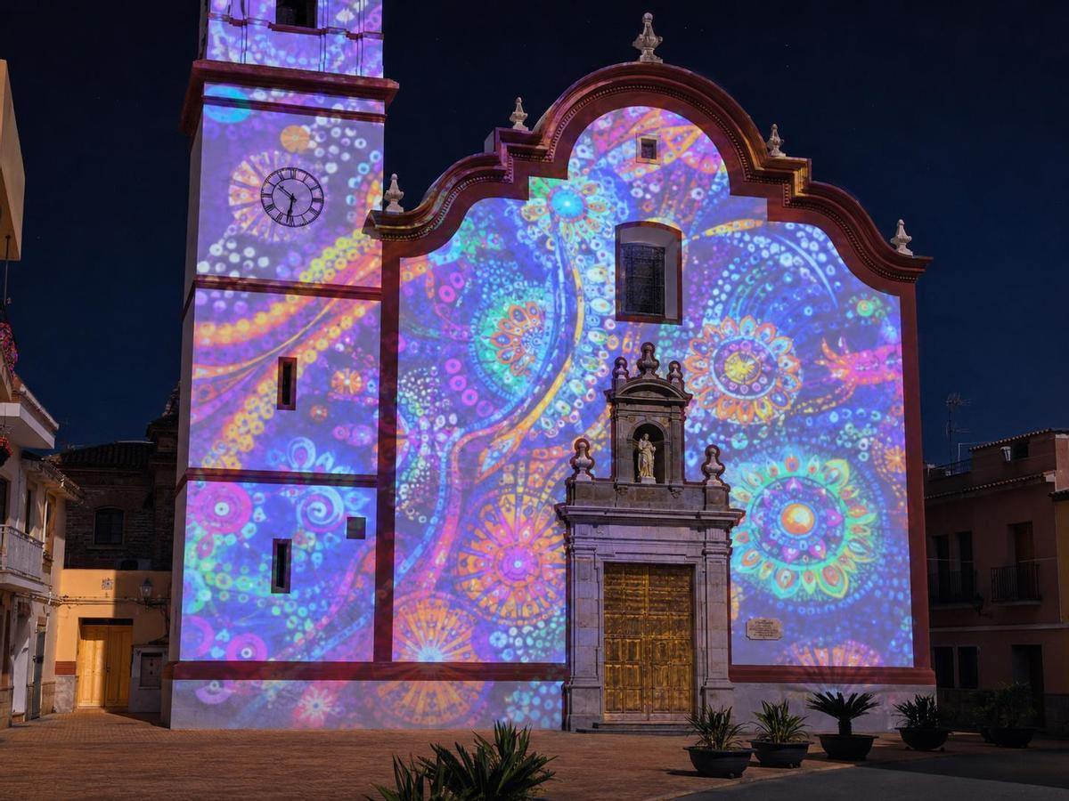 Una reconstrucción de una de las proyecciones .