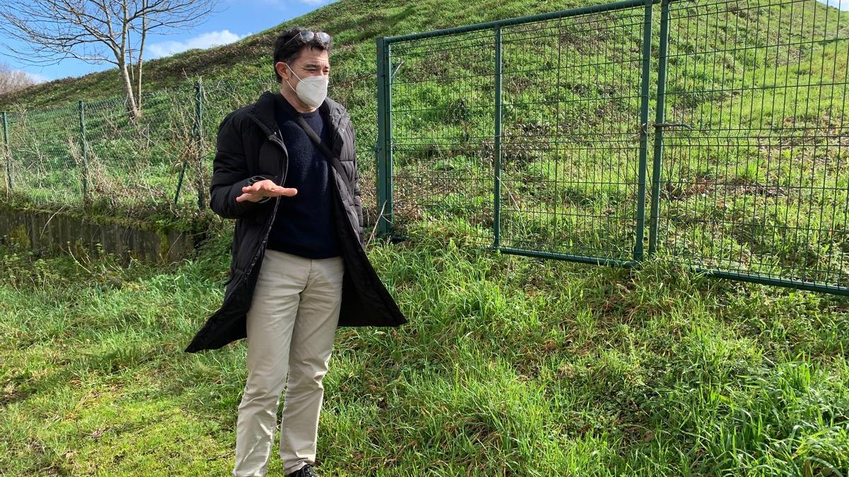 El edil César Reboredo visitó los terrenos del antiguo vertedero.