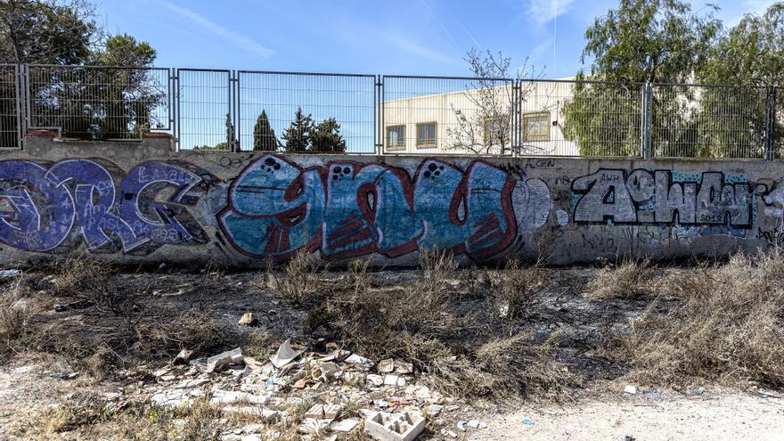 Detenido por un incendio que obligó a desalojar una escuela infantil en Alicante