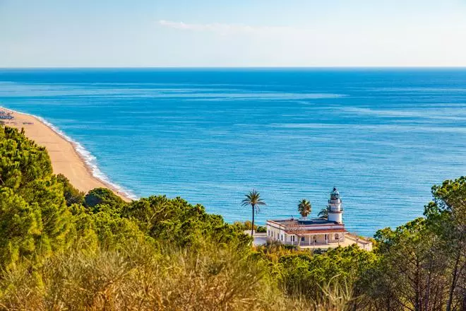 Un rincón perdido entre el mar y la montaña es el refugio favorito de Andreu Buenafuente