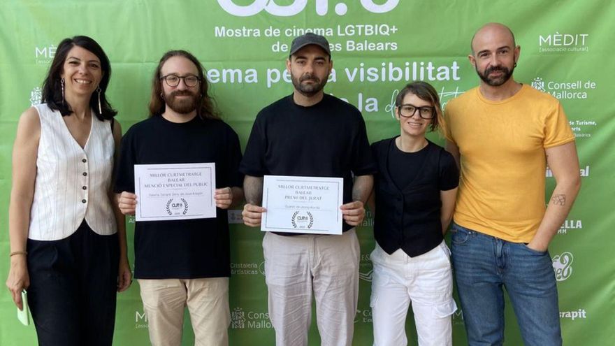Imagen de los premiados, ayer, en el festival Out! | MOSTRA OUT!