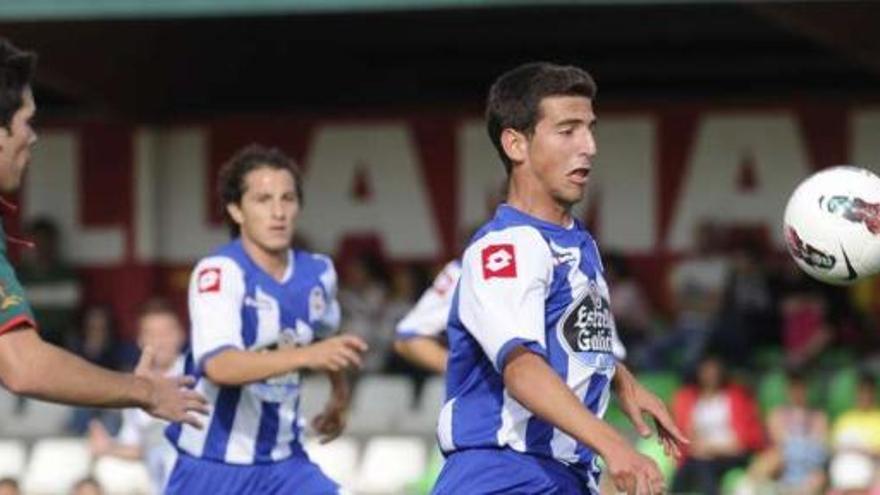 Juan Carlos, durante el partido que el Deportivo jugó ante el Vilalbés. / fran martínez