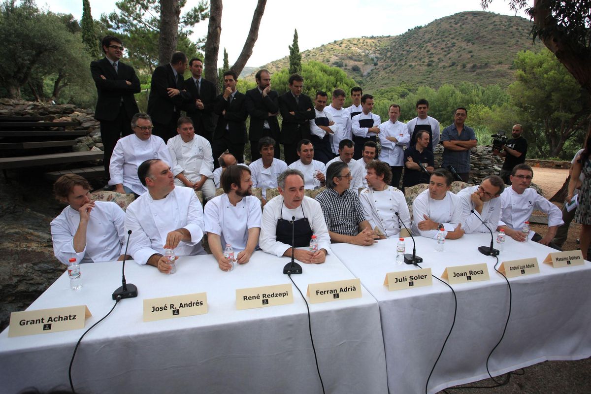 Foto de grup del dia del tancament del Bulli, l'estiu de 2011
