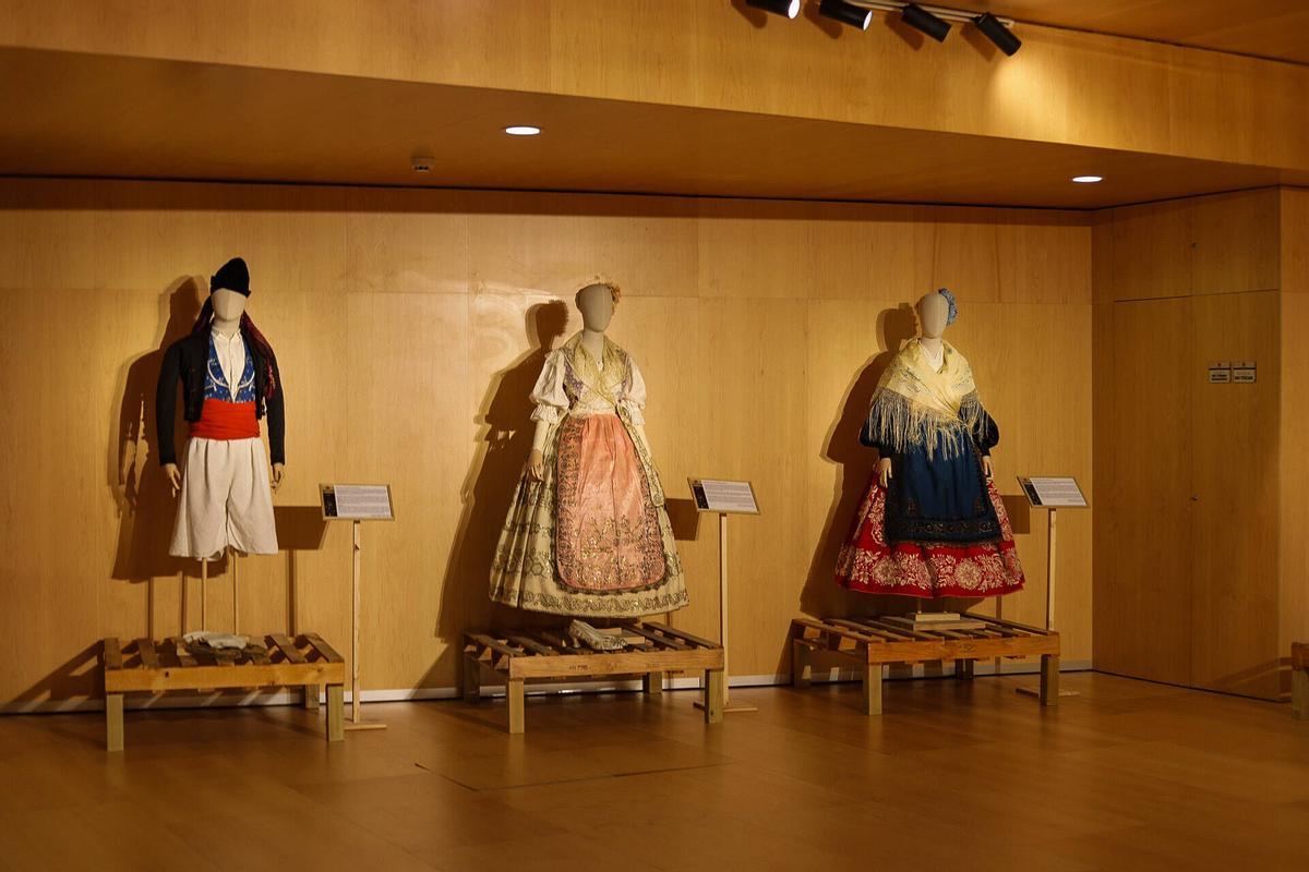 Zamora. inauguración de la muestra del Festival Internacional de Indumentaria Tradicional «Collectio Indufest»