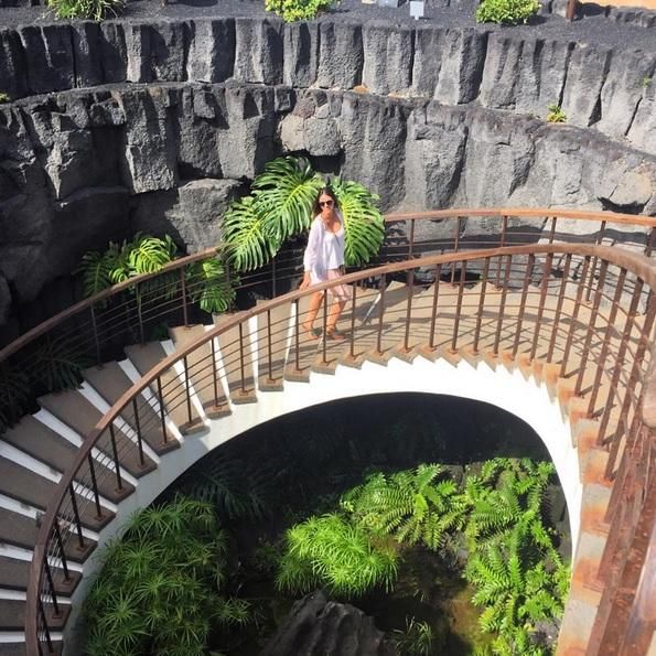 Helen Lindes disfruta de sus vacaciones en Lanzarote