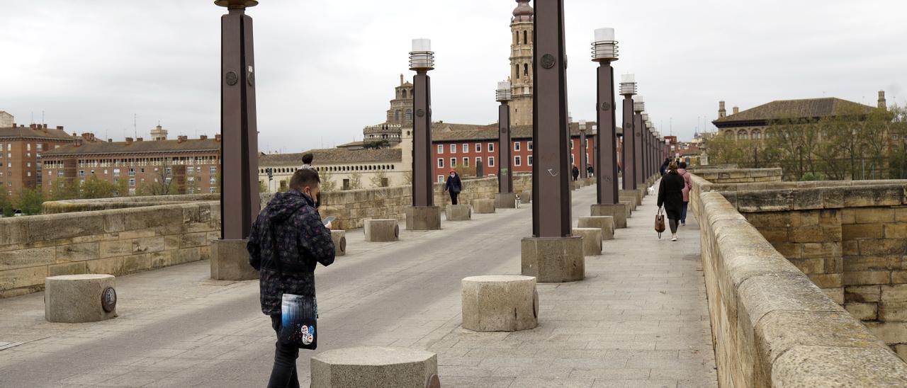 El puente de Piedra de Zaragoza, declarado Bien de Interés Cultural (BIC).