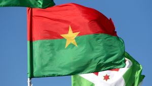 Archivo - Bandera de Burkina Faso