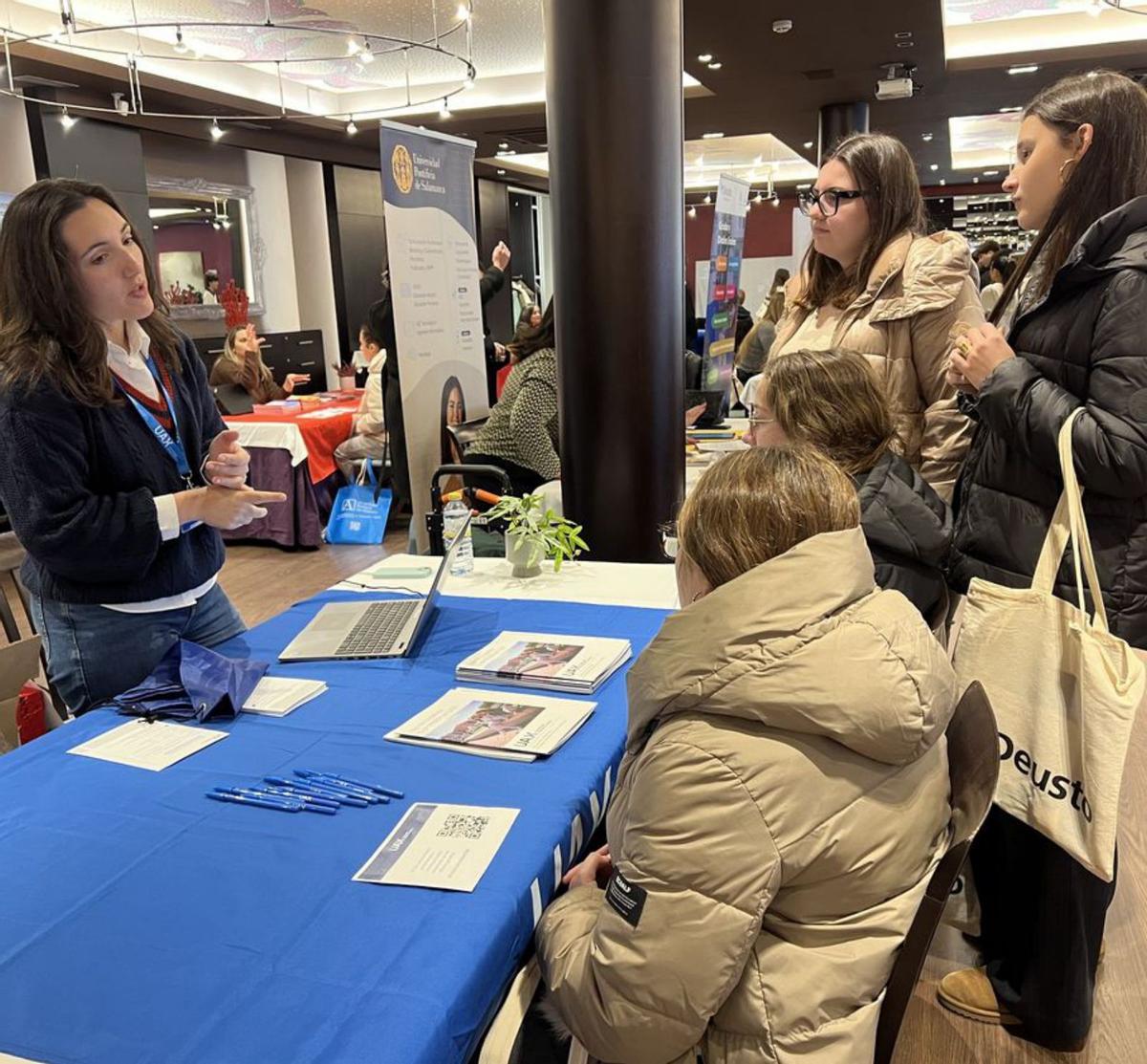 Feria de los estudios superiores en el Colegio San Fernando  | C. S. F.