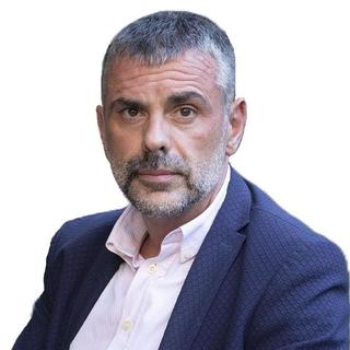 Santi Vila