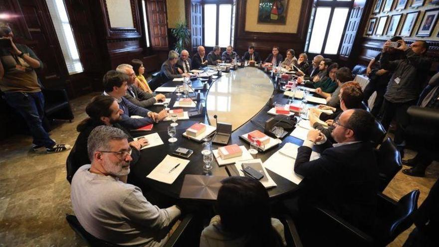 JxCat, ERC y CUP piden un pleno urgente del Parlament esta semana