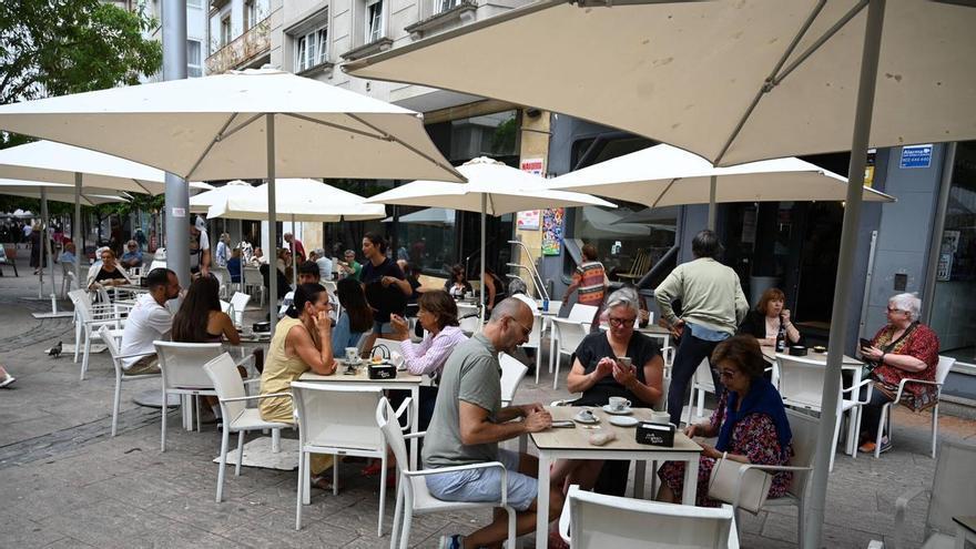 La futura ley antitabaco desconcierta a las terrazas de Pontevedra