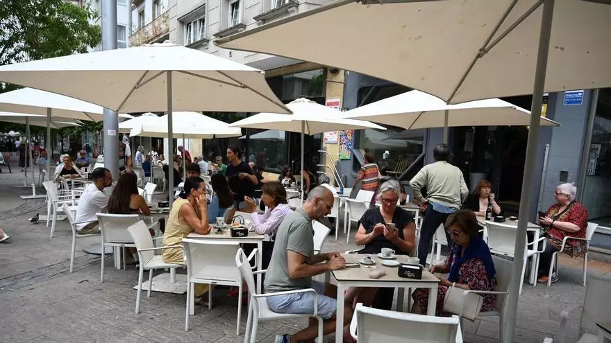 La futura ley antitabaco desconcierta a las terrazas de Pontevedra