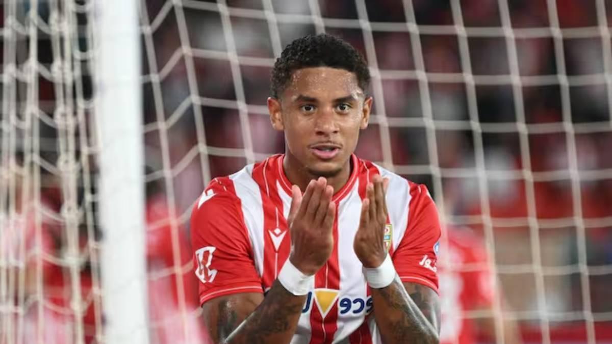 Chirino celebra uno de sus dos goles esta temporada con el Almería