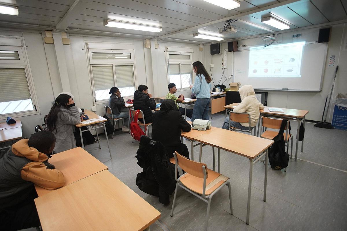 Les imatges de Jéssica Albiach a l'institut Salvador Sunyer de Salt