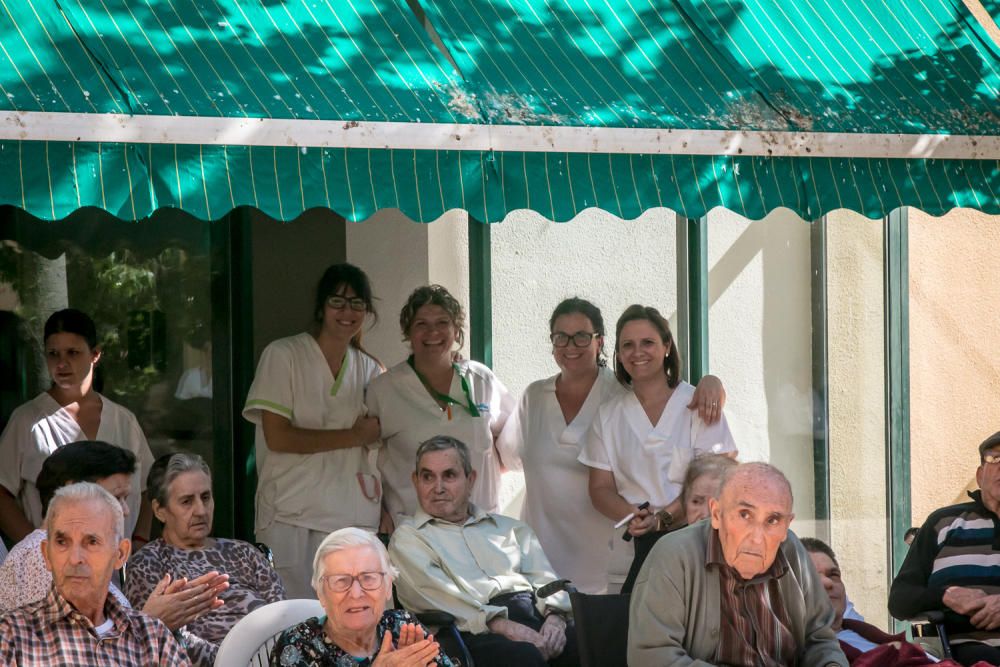 Fontilles vive los Moros y Cristianos de Alcoy