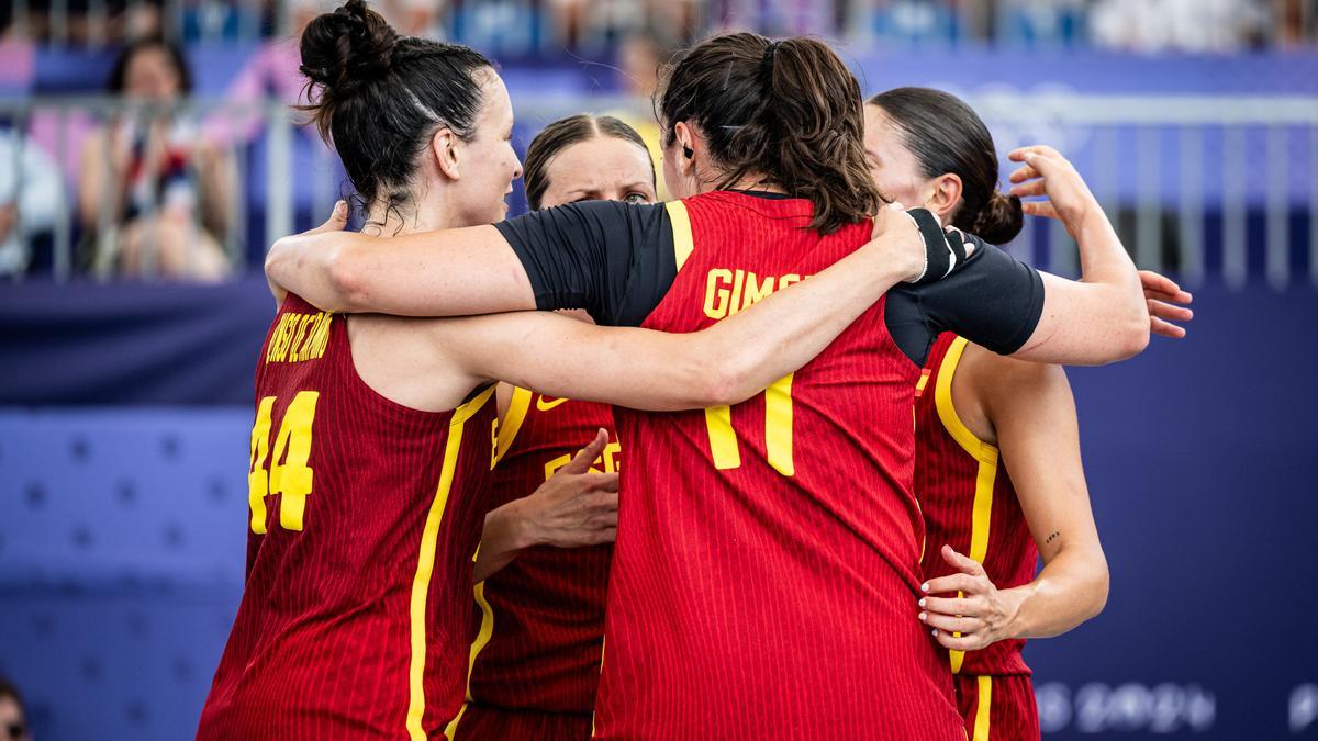 El equipo español de baloncesto 3x3 femenino en los Juegos Olímpicos de Paris 2024