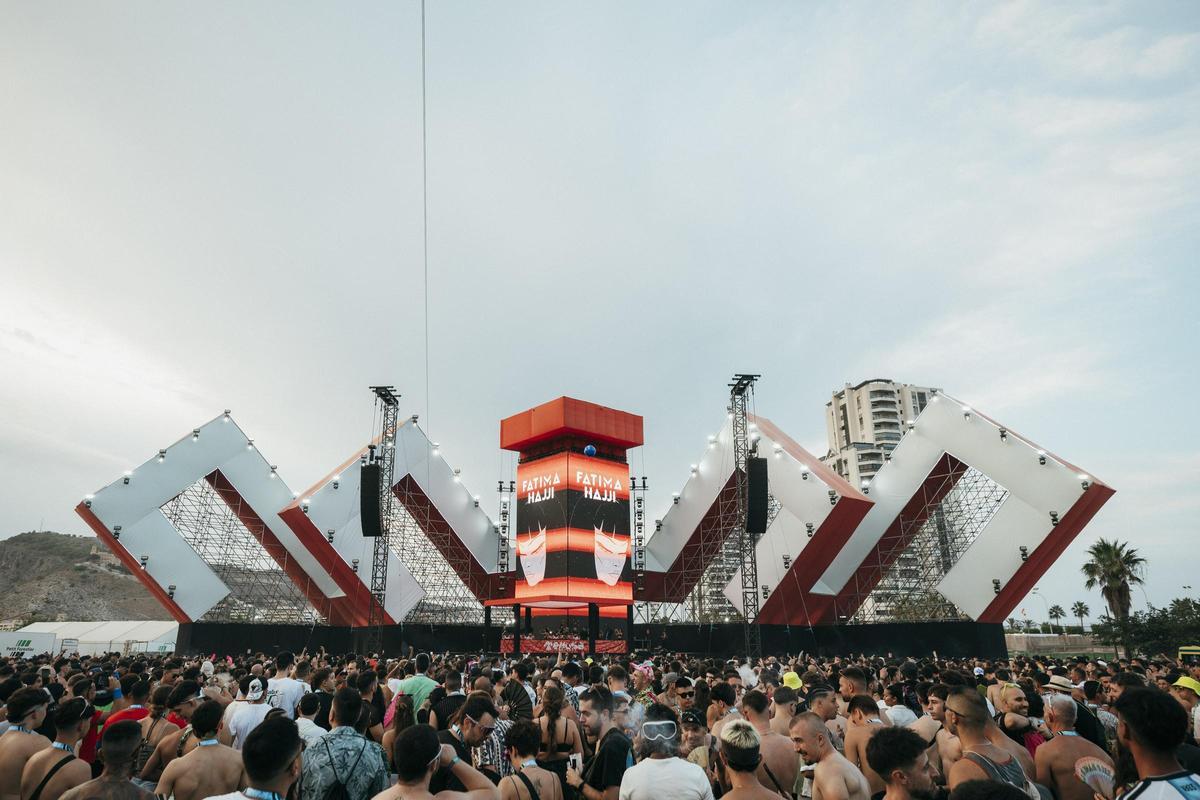 Dimitri Vegas, Miss Monique, Fátima Hajji y Wade convierten el estreno del Medusa 2026 en una noche de vértigo Dimitri Vegas, Miss Monique, Fátima Hajji y Wade convierten el estreno del Medusa 2026 en una noche de vértigo