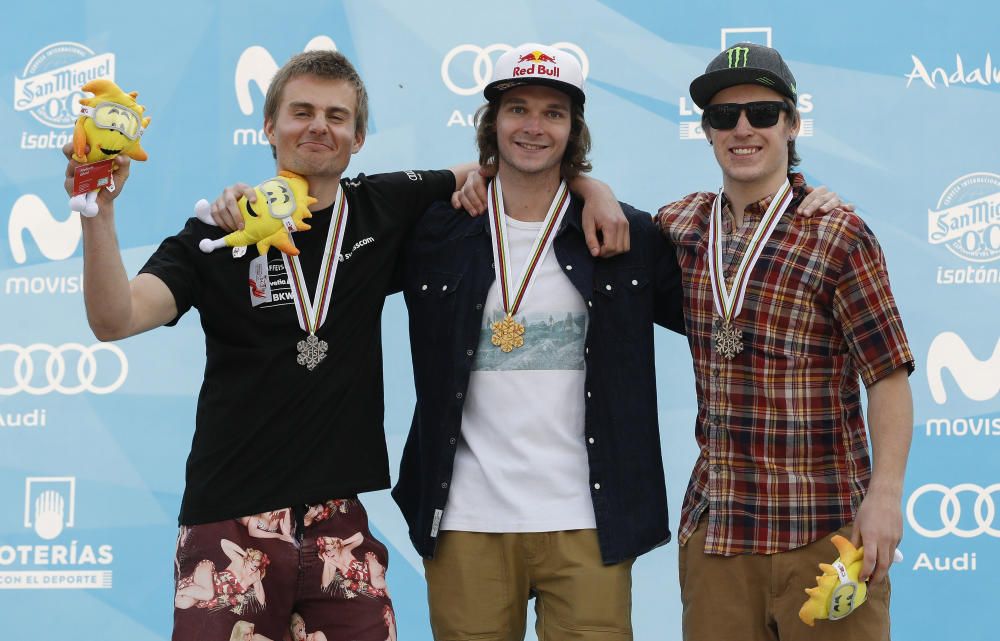 Las imágenes más impresionantes del Mundial de Snowboard de Sierra Nevada