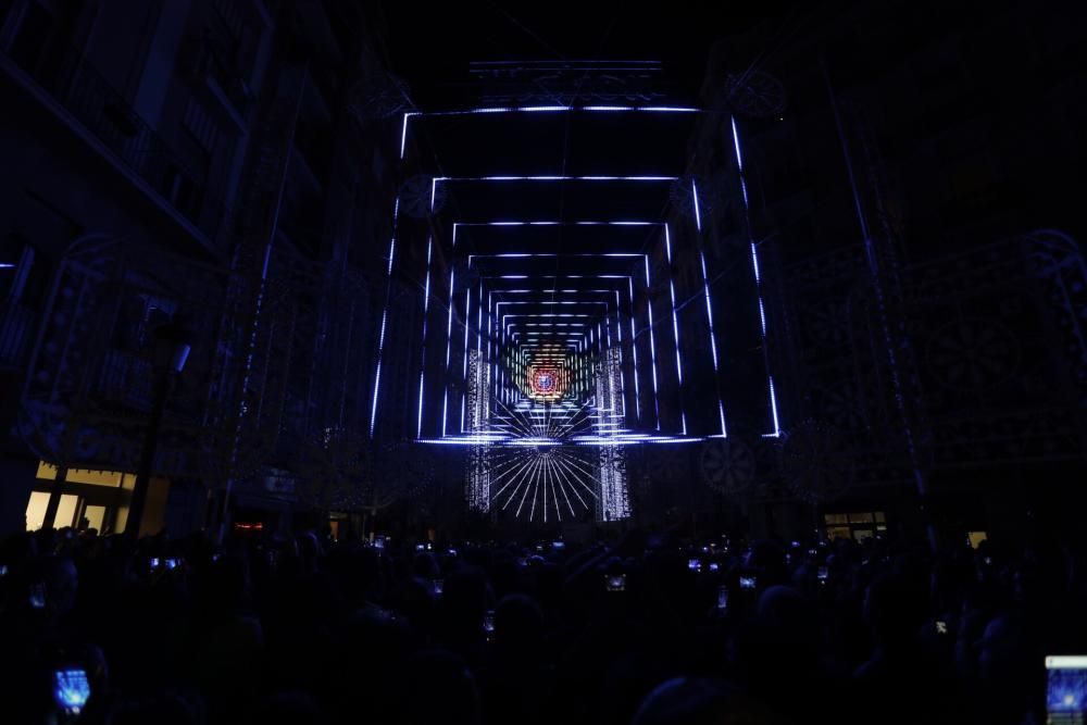 Encendido de luces de la falla Cuba-Puerto Rico