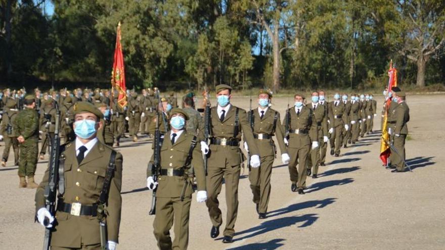 El segundo turno de alumnos del Cefot jura bandera a puerta cerrada