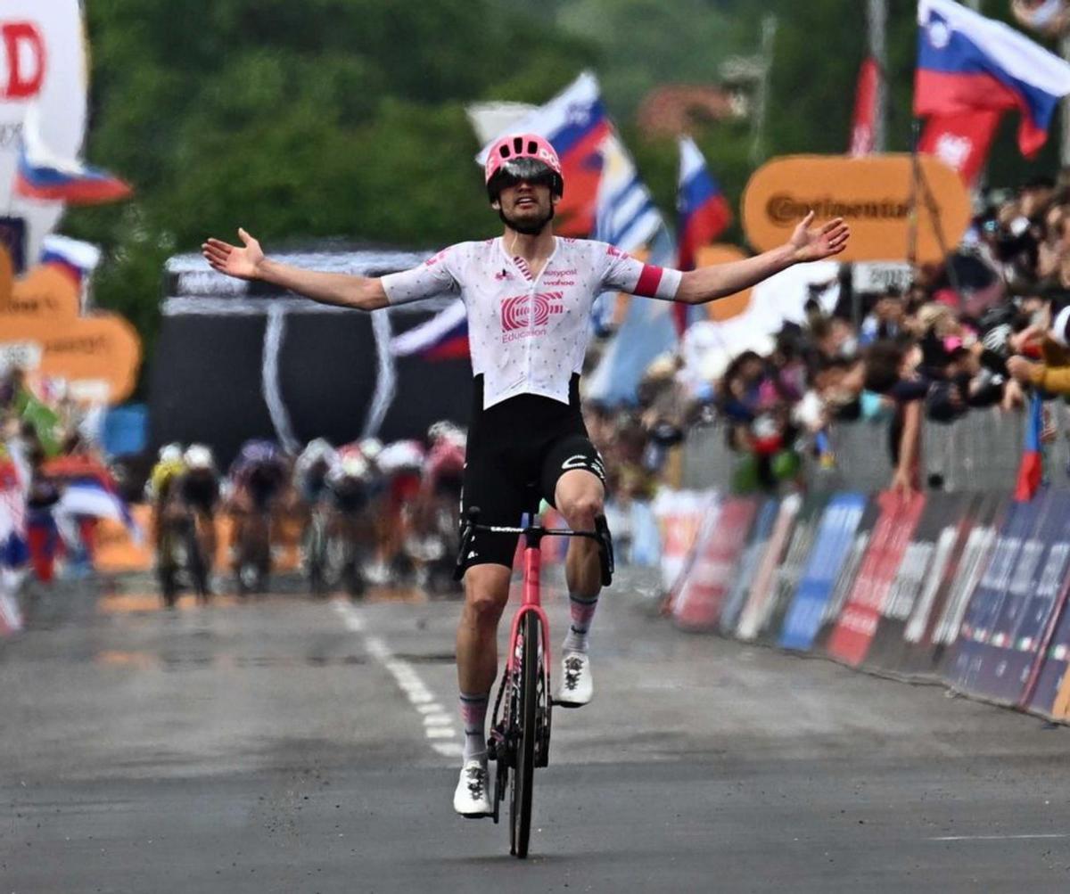 Del Toro clava un bon cop al Giro després d’una caiguda Del Toro clava un bon cop al Giro després d’una caiguda