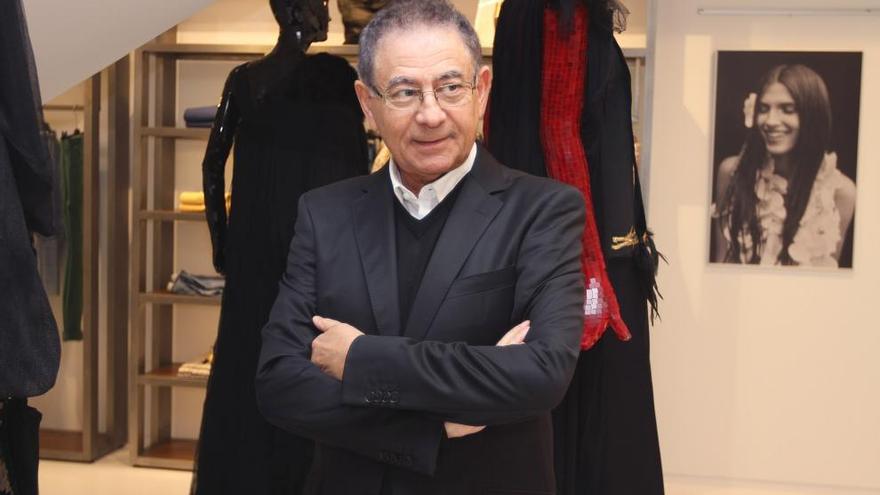 El diseñador Roberto Verino