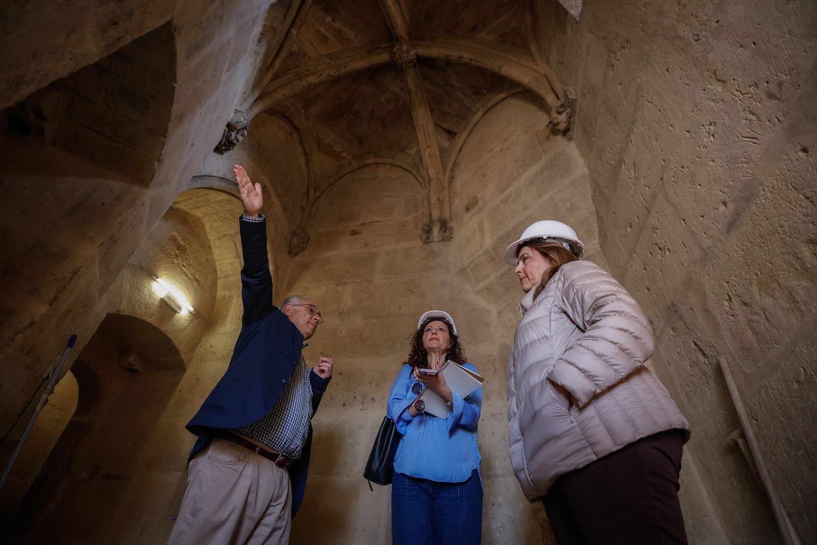 La restauración de la Torre del Homenaje y de la cubierta del Salón de Mosaicos