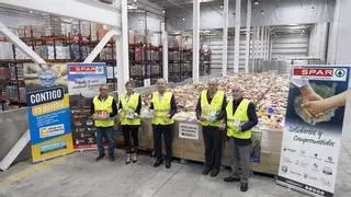Las tiendas Spar en Gran Canaria recogen más de 30 toneladas de productos en la Gran Recogida Solidaria a favor del Banco de Alimentos