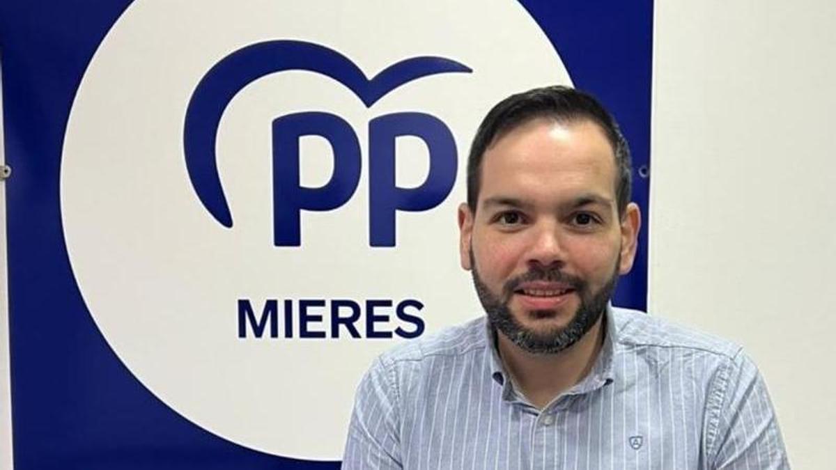 Concejal del PP de Mieres, Víctor Ferreria.