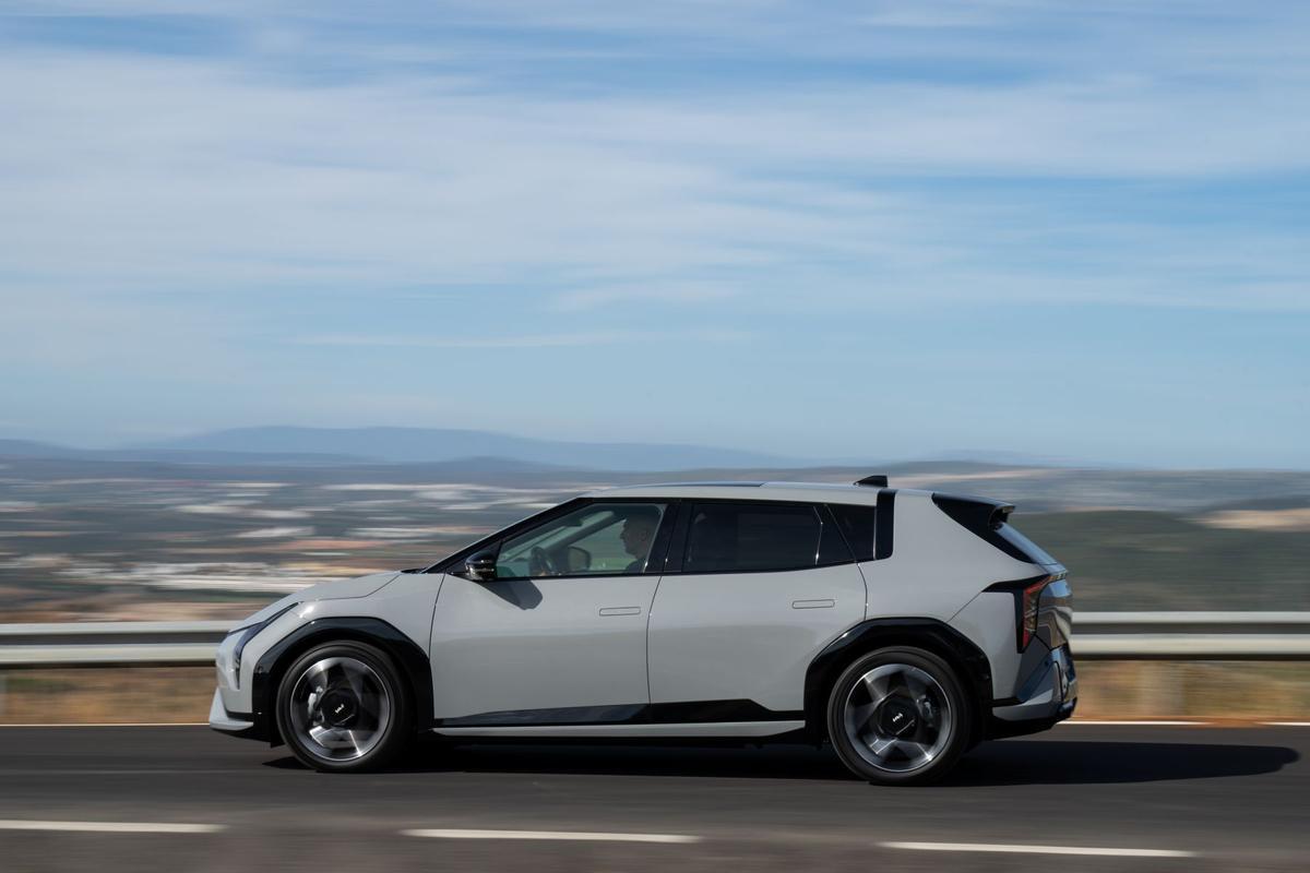 Kia EV4 hatchback, que comercialmente se llamará EV4 a secas.