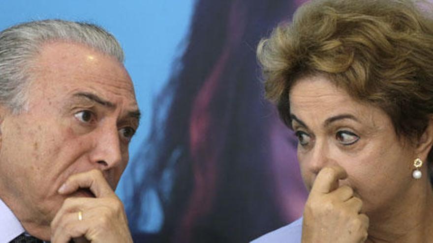 Michel Temer, junto a Dilma Rousseff.