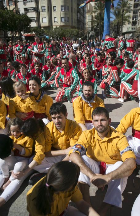 La conlloga de Castelló realiza la primera muixeranga de cinco alturas