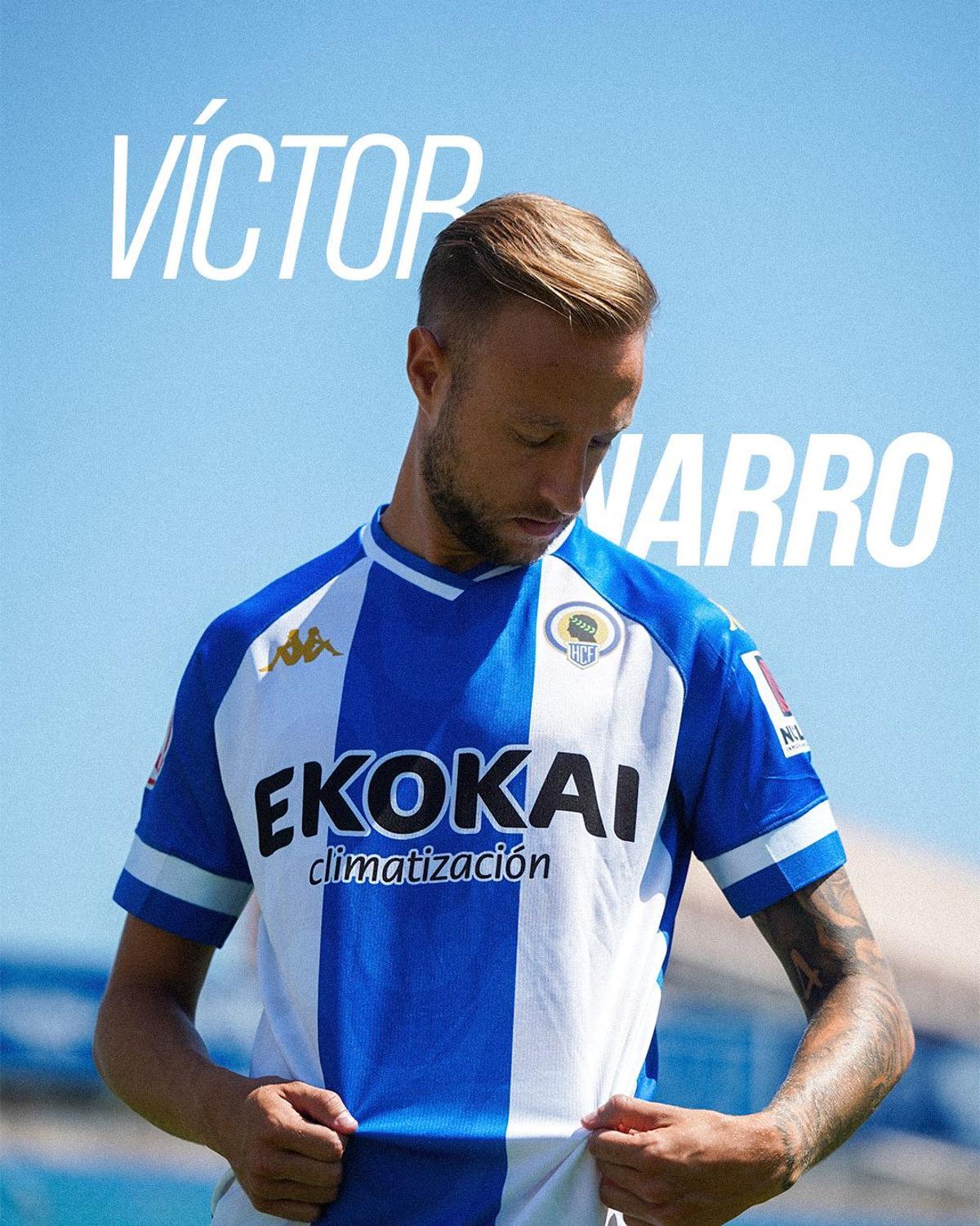 Víctor Narro posa en el Rico Pérez con la camiseta del Hércules de Alicante.