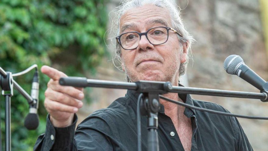 Ramon Escalé, músic: «En la difusió de la música s&#039;amplifica la brossa»