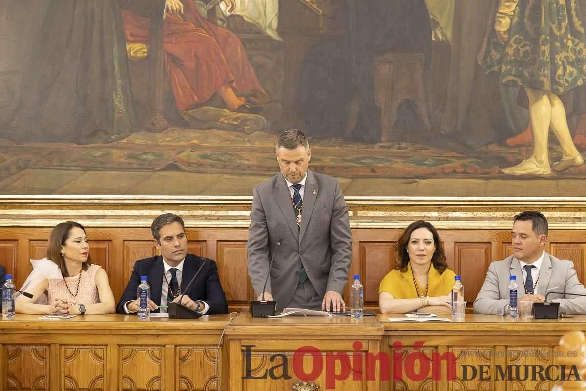 Así se ha vivido el emocionante acto del nombramiento de 'Hijo Predilecto' de Caravaca al doctor Juan Manuel Laborda
