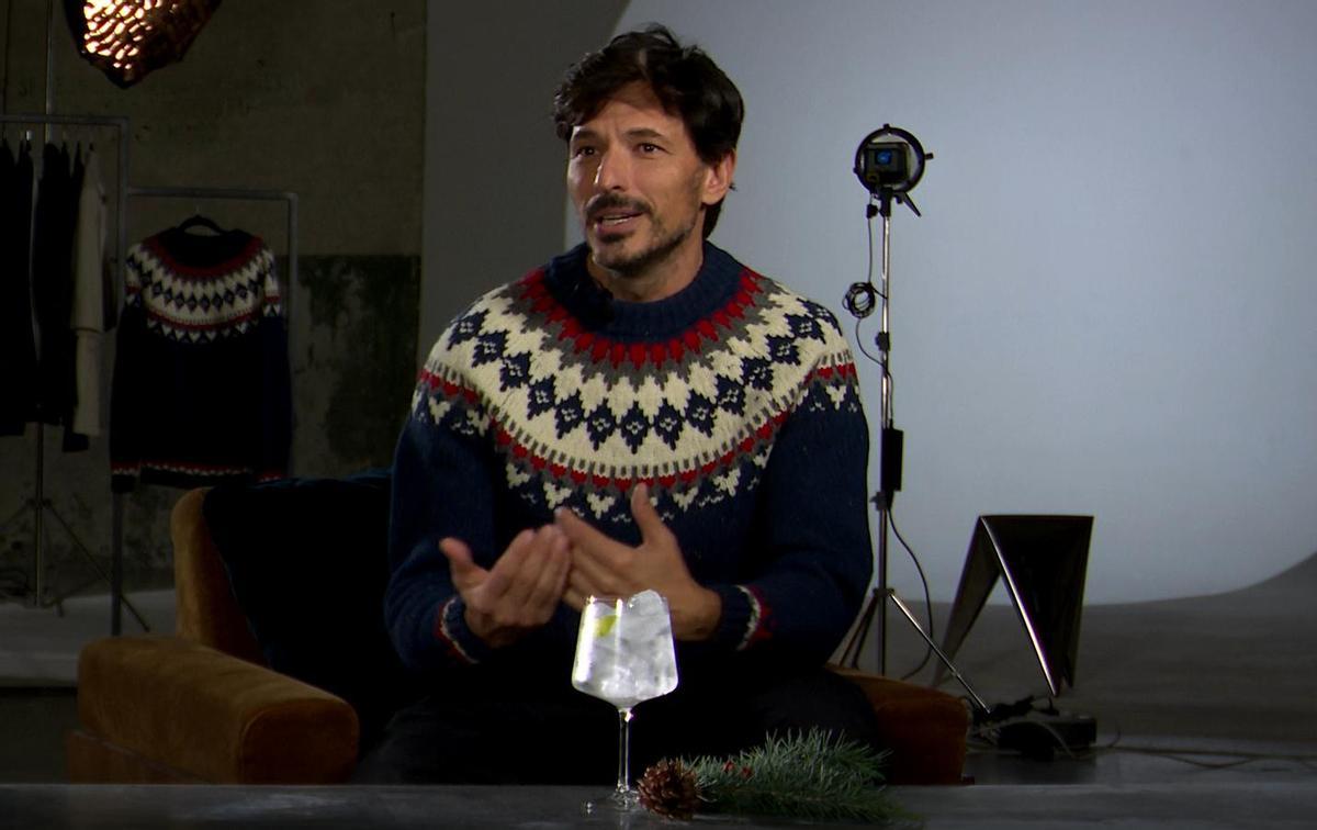 Andrés Velencoso da vida al proyecto Lopapeysa