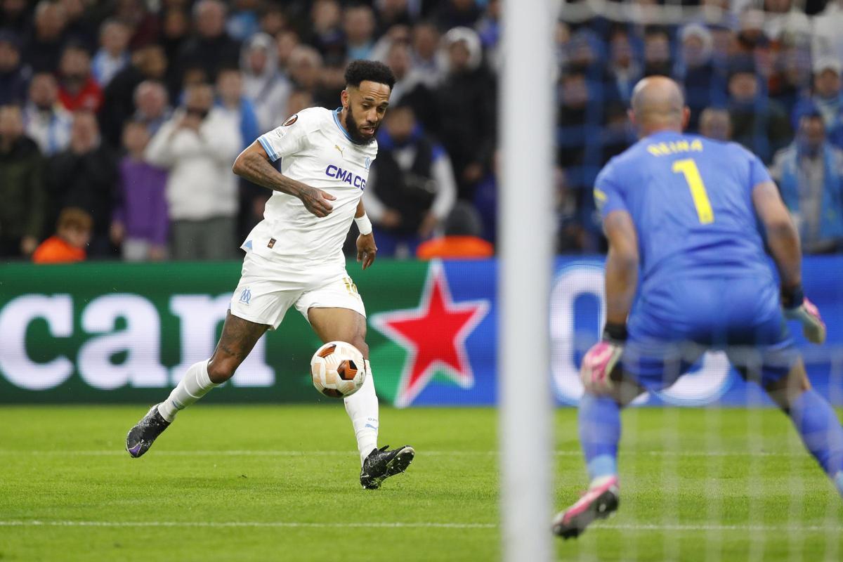Aubameyang anotó un golazo frente al Villarreal