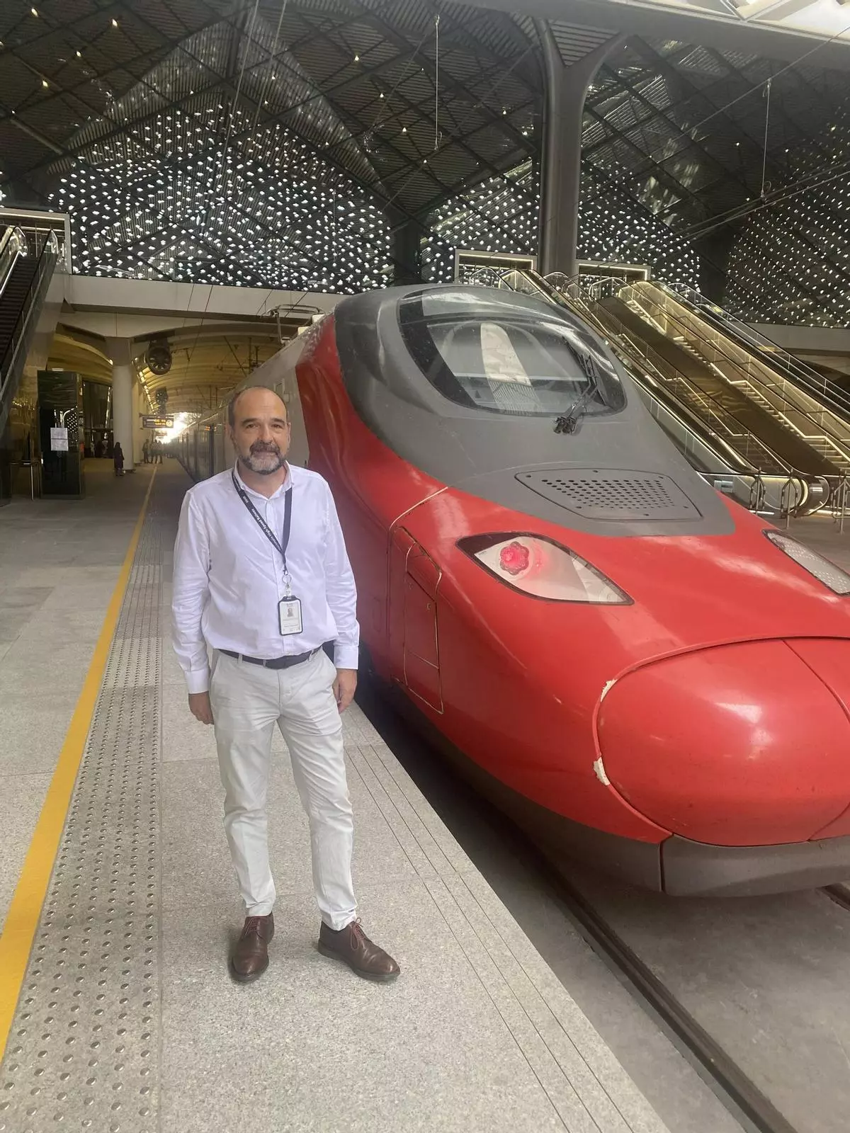 Javier Terrer, el ferroviario aragonés a los mandos del AVE a la Meca