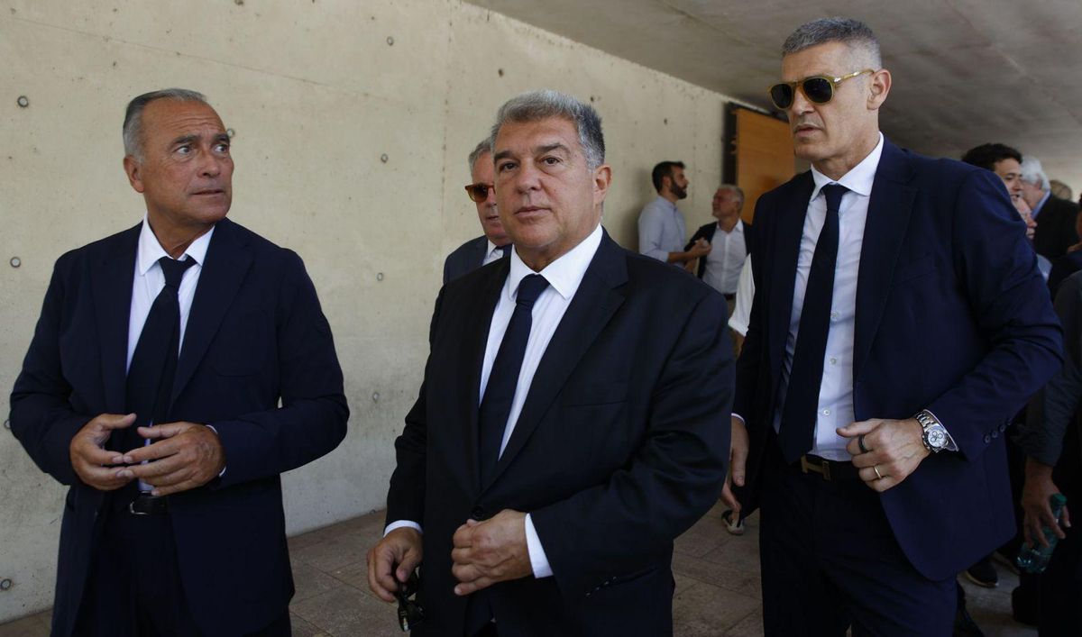 Guerra civil a la junta de Laporta