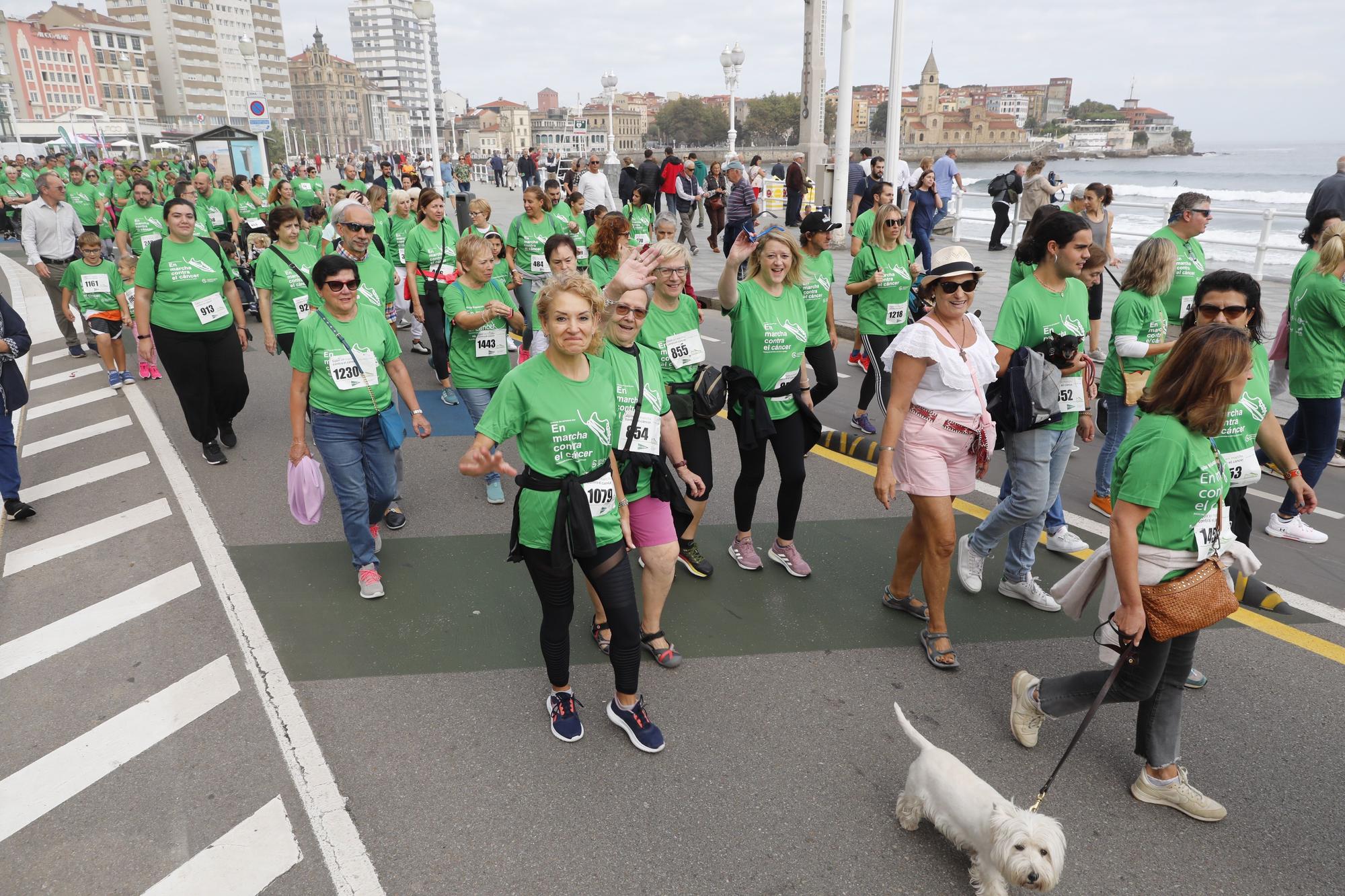 Marcha contra el cáncer en Gijón