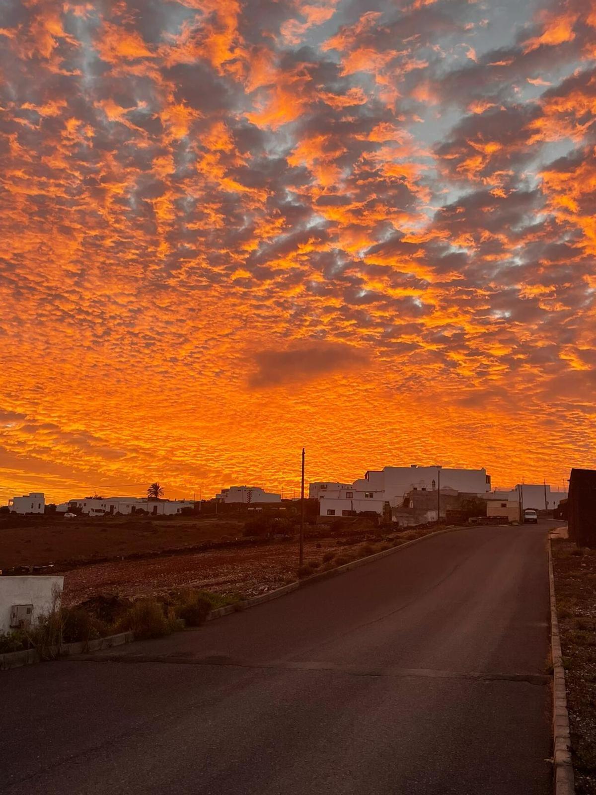 Atardecer en Tías.